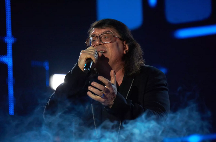 Корнелюк рассказал, что Пугачева вела «Рождественские встречи» на адреналине