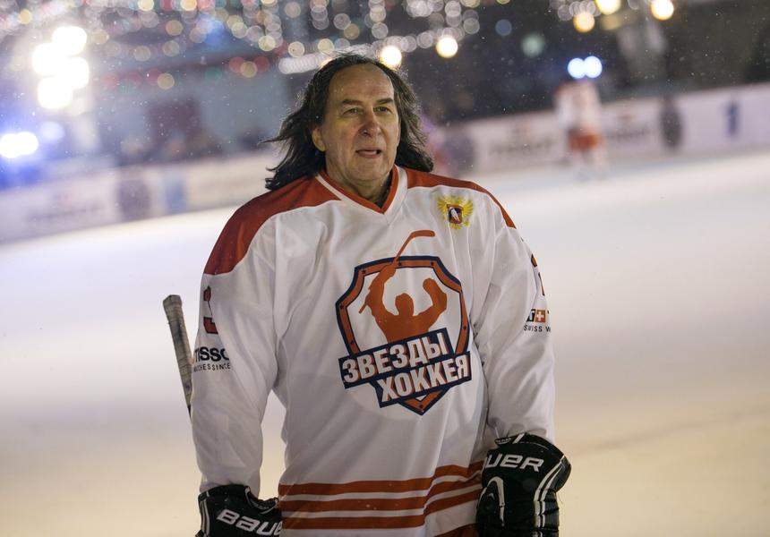 «Это какое-то недоразумение»: актер Иншаков подаст новый иск против Ивлеевой из-за «голой» вечеринки