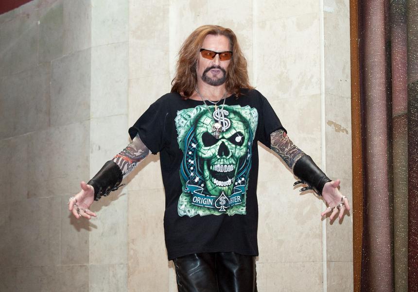 «Это 100%»: бывший директор Джигурды рассказала, кто слил видео со стянутыми с Волочковой штанами