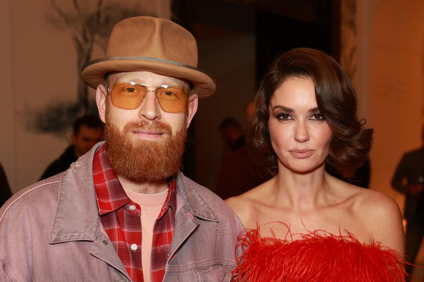 Актриса Агата Муцениеце вместе с детьми живет с миллионером Владимиром Перельманом