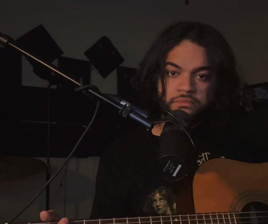 В Америке нашелся двойник Филиппа Киркорова, который занимается каверами