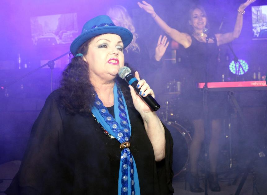 Надежда Чепрага объяснила исчезновение из «Песни года»