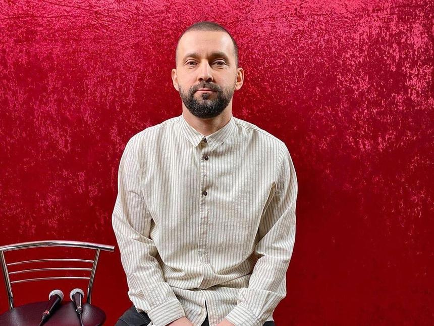 «Мучение»: Руслан Белый* описал работу в шоу Comedy Club