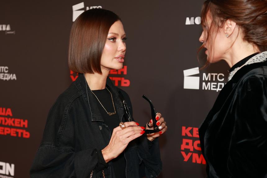 44-летняя Виктория Боня рассказала, откуда у нее появился «шрам» на правом веке