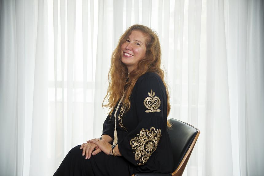 Уехавшая во Францию писатель Ольга де Бенуа рассказала о сложностях эмиграции