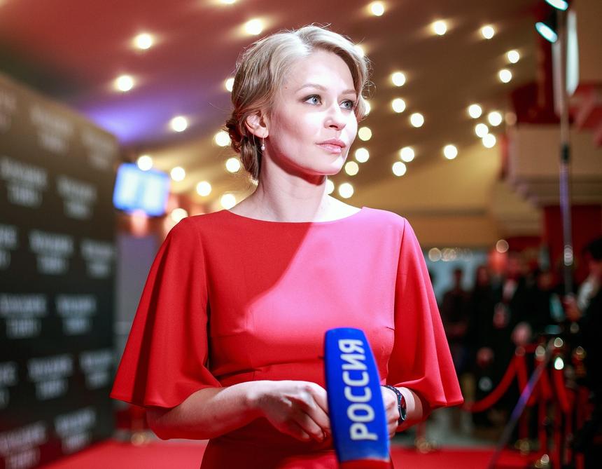 «Надо верить в себя»: Юлия Пересильд рассказала об отказах в кино