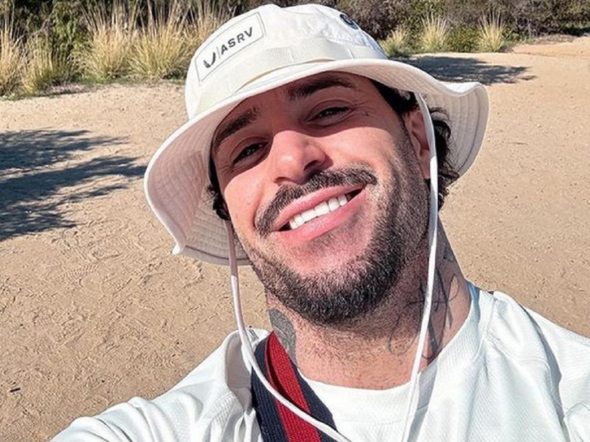 Снимал обнаженных американок: директор Филиппа Киркорова оскандалился в США