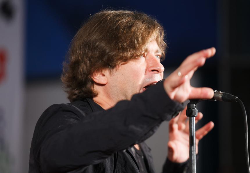 Страдают манией преследования: юрист Аграновский раскритиковал менеджмент группы «Би-2»