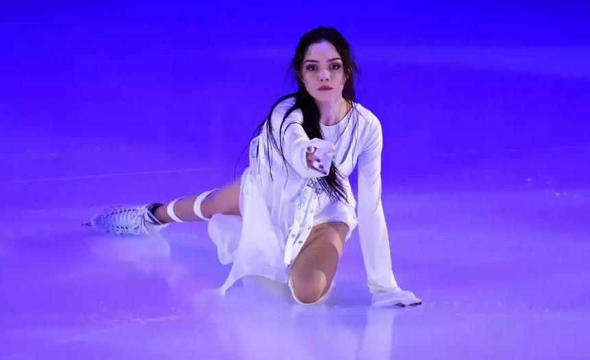 Евгения Медведева рассказала об объективации в женском фигурном катании