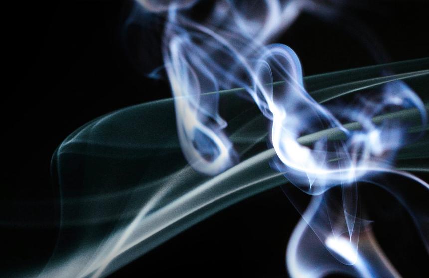 Всех госпитализировали, детей поместили в реанимацию: семья отравилась угарным газом