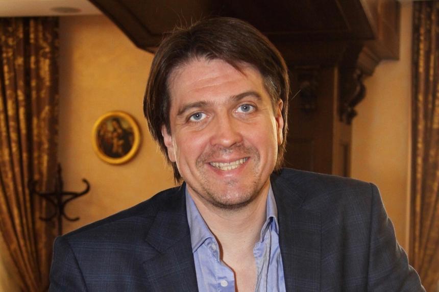 «Пошел на дно»: Денис Матросов впал в депрессию после смерти матери