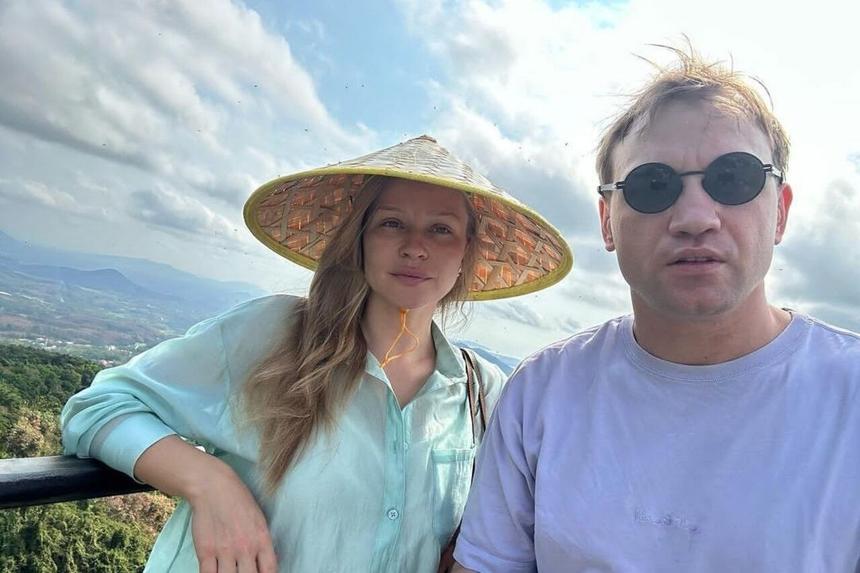 Юлия Пересильд и Михаил Тройник