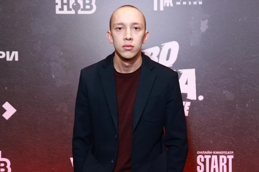 «Нужно наслаждаться этим чувством»: актер из «Слова пацана» Зулькарнаев рассказал о своей безответной любви