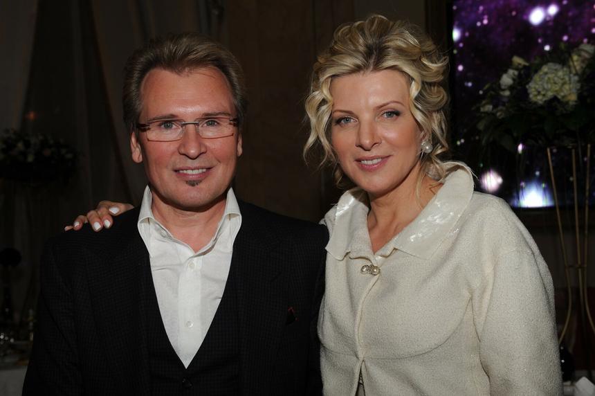 «Народному артисту не солидно оправдываться»: жена Малинина заступилась за мужа, которого назвали трусом