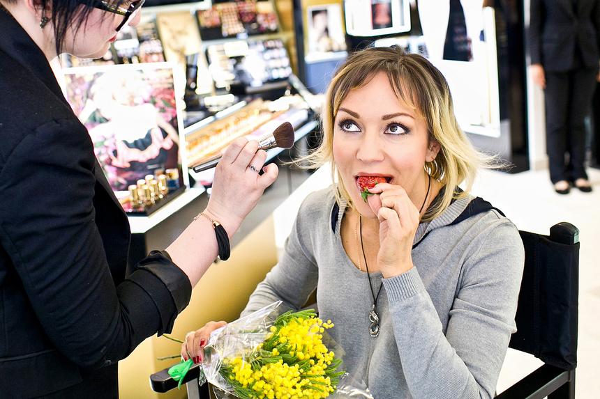 «Я так и спиться могу»: Татьяна Буланова рассказала о пристрастии к алкоголю