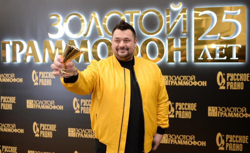 Штрафов набежало на 35 тысяч рублей: налоговая заблокировала счета ресторана Сергея Жукова в Крыму