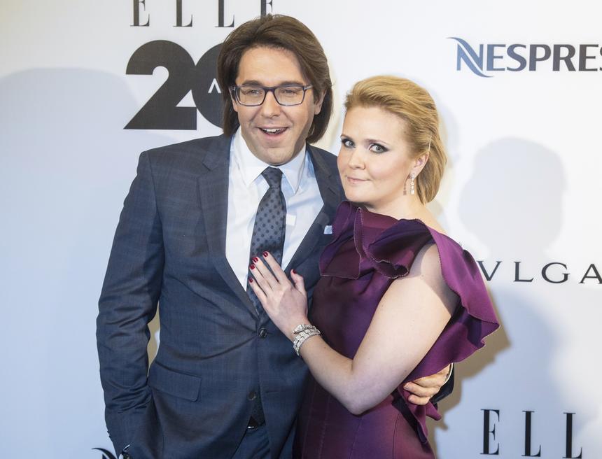 Андрей Малахов был замечен с женой на вечеринке в Дубае