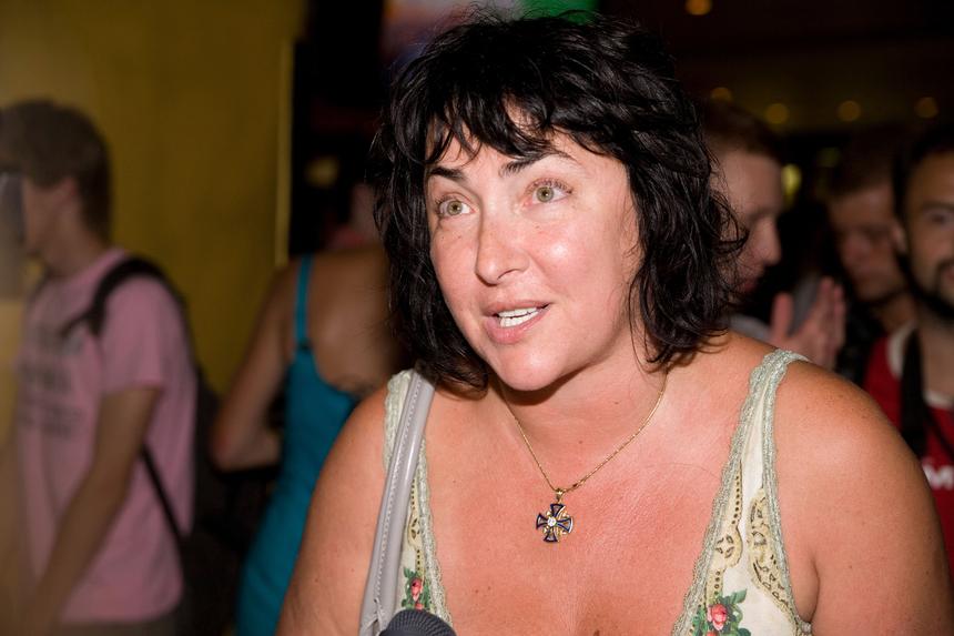 Концерт Лолиты отменили в еще одном российском городе