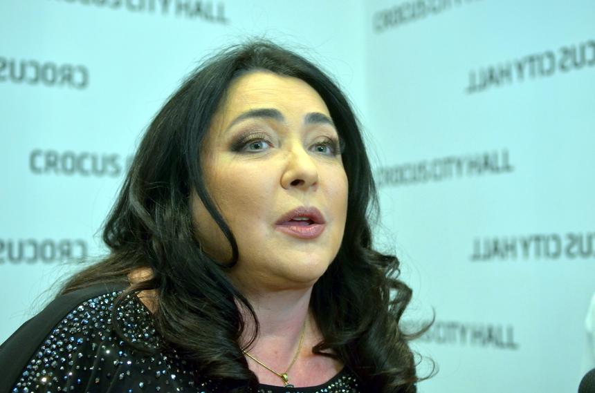 «Тяжелая история»: продюсер заявил о возможном окончании карьеры певицы Лолиты