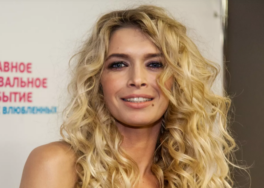 В Бишкеке отменили концерт певицы Веры Брежневой