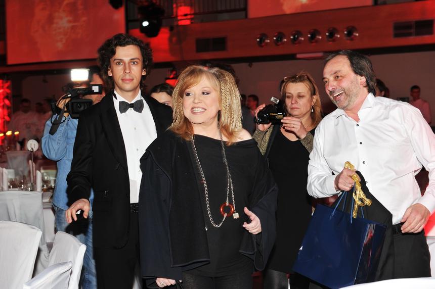 «По-прежнему роскошна»: Максим Галкин* поделился новой фотографией Аллы Пугачевой