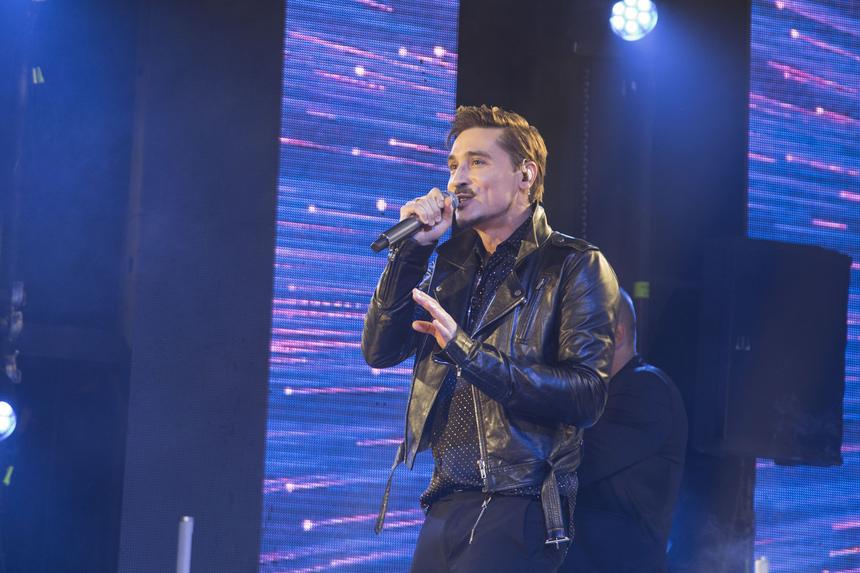 «Я такое количество операций прошел»: Дима Билан пустился в откровения и заговорил о пластике