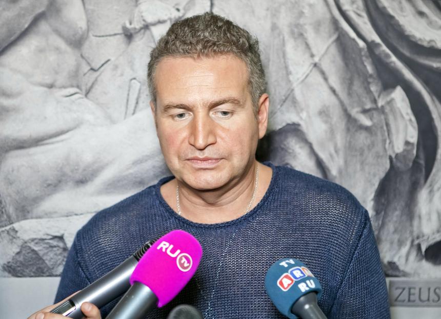 «Мне 225 лет»: певец Леонид Агутин перевоплотился в Александра Пушкина