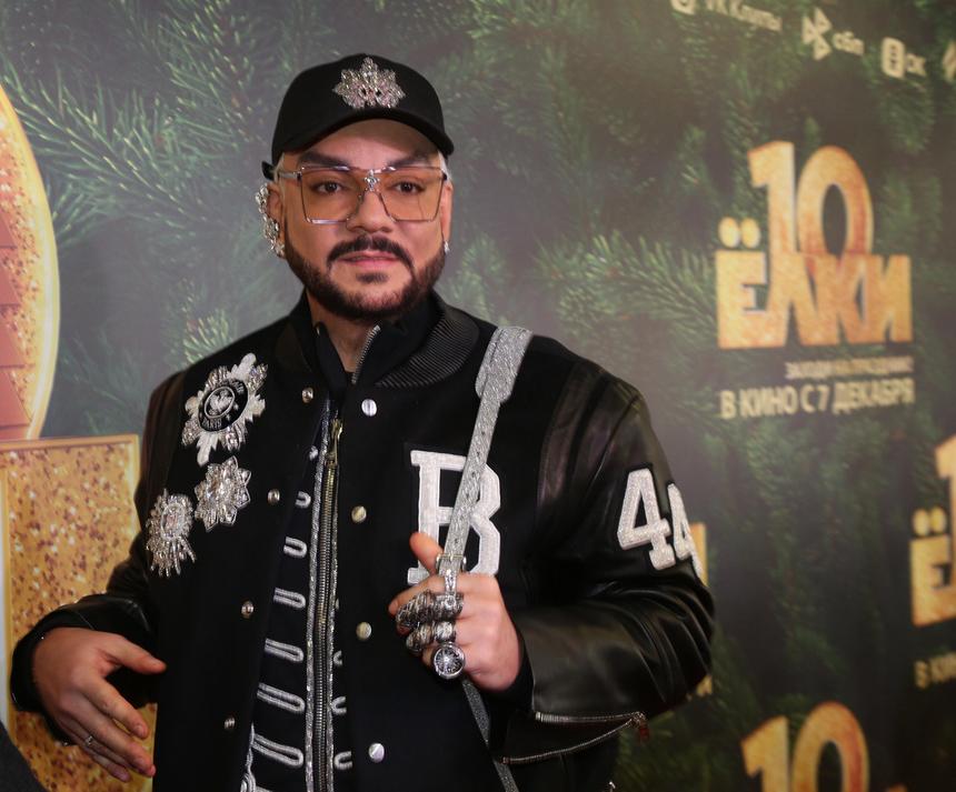 «Выбрал тактику»: психолог оценила поведение Киркорова после возвращения в «Маску»