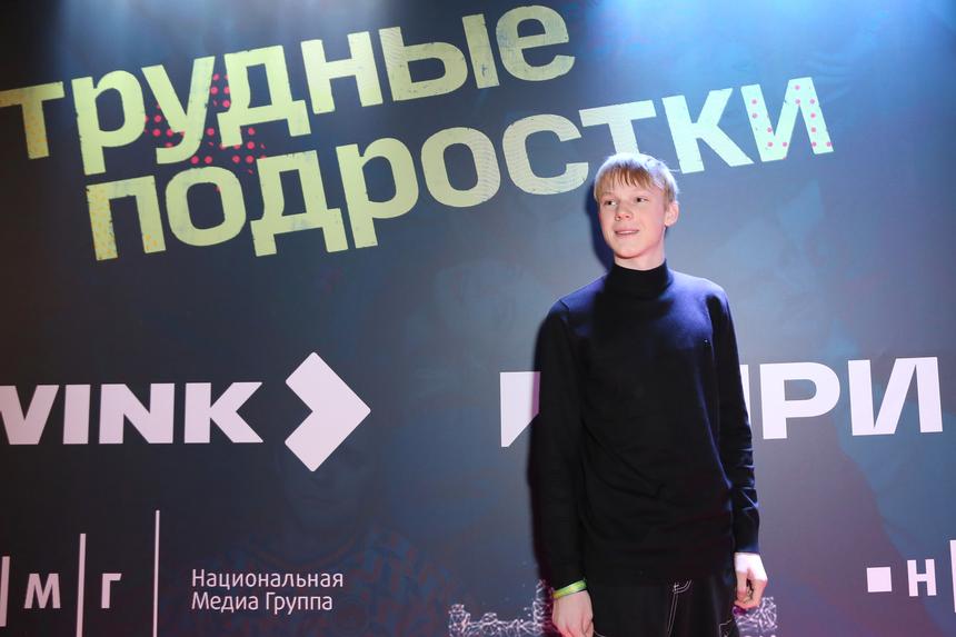 «В жизни он не такой»: Могильников рассказал о поведении Кологривого на съемках