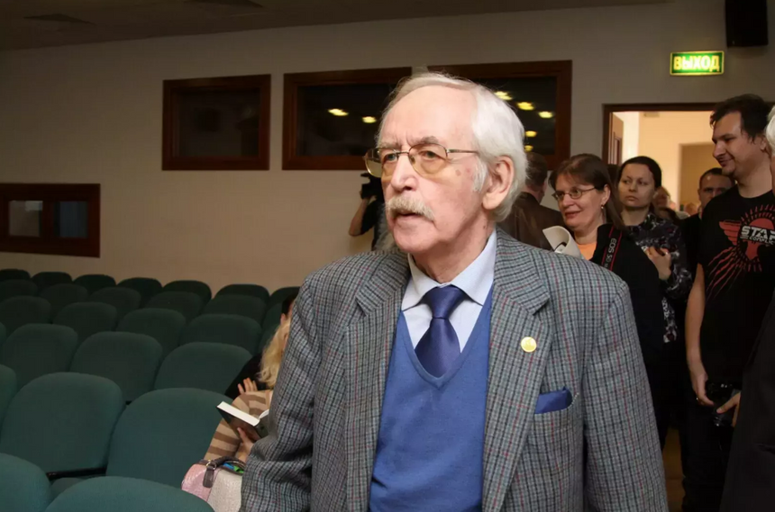 «Просто врет»: Василий Ливанов опроверг высказывания дочери Андрея Миронова о его антисоветизме