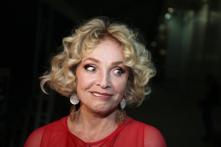 «В прошлом году даже Пугачёва с Галкиным* на сцену не вышли»: Дзюник назвал возможных участников фестиваля Вайкуле