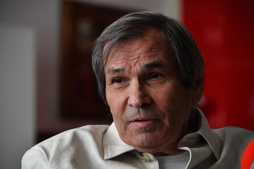 Резко ухудшились когнитивные способности: что происходит с Бари Алибасовым в больнице