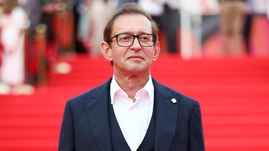 «Благотворительность — это не только про боль»: Хабенский заявил о важности помощи людям