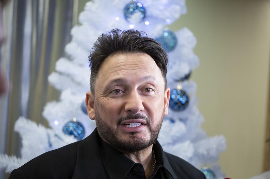 Стас Михайлов отреагировал на обвинения, что бросил беременную сестру Валерии