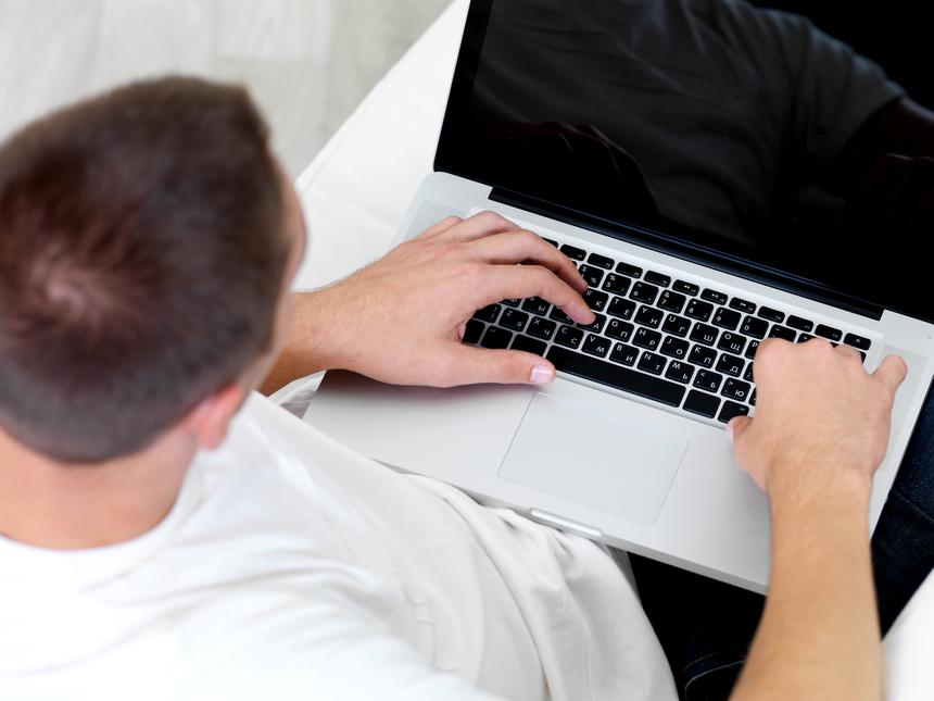 Мать 52-летнего геймера, пытавшегося совершить суицид, рассказала о своей ошибке