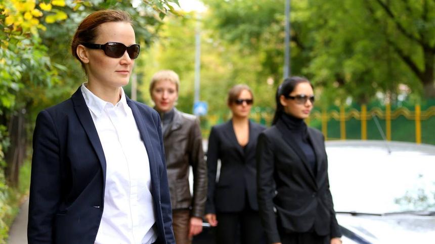 «Одних спортивных навыков мало»: женщина-телохранитель об особенностях профессии