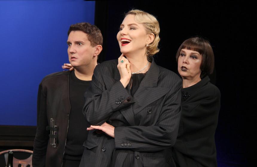 «Так демонстративно и так несправедливо»: уехавшая из России Литвинова в шоке от результатов «Оскара»