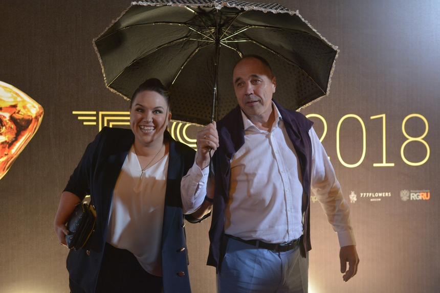 «Докопались и хайпятся»: жена звезды «Уральских пельменей» прокомментировал скандал с участием мужа