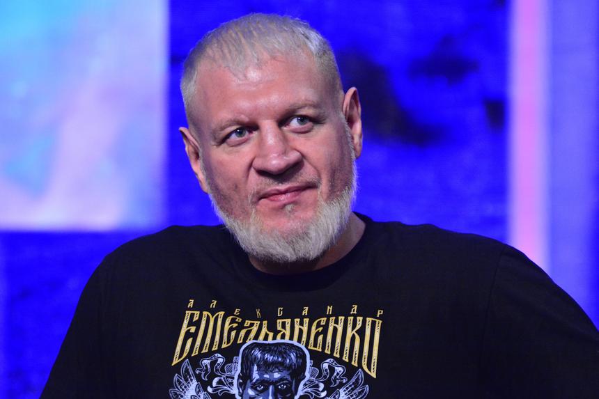«Я привык к провокациям»: боец Александр Емельяненко впервые за долгое время появится на ТВ