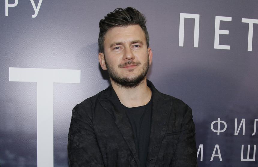 Писатель Дмитрий Глуховский* задолжал жене почти 23 млн рублей по алиментам