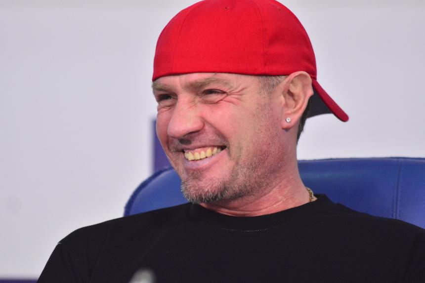 «Найти волшебную палочку»: Костомаров раскрыл свою заветную мечту