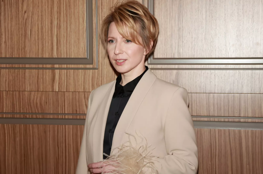 «Я должна была стучать в закрытую дверь?»: Чурикова впервые прокомментировала конфликт с Терлеевой