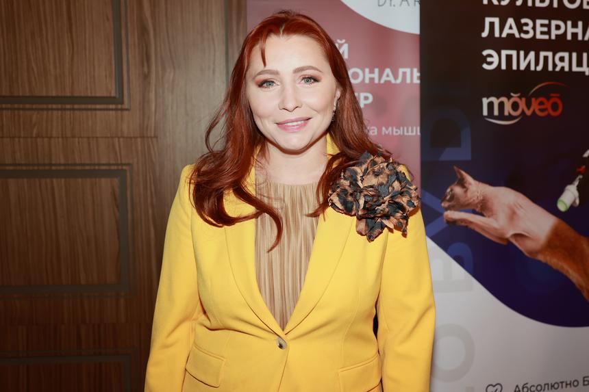 «Биться головой об стену»: концерт Рубальской с участием звезд обернулся слезами певицы