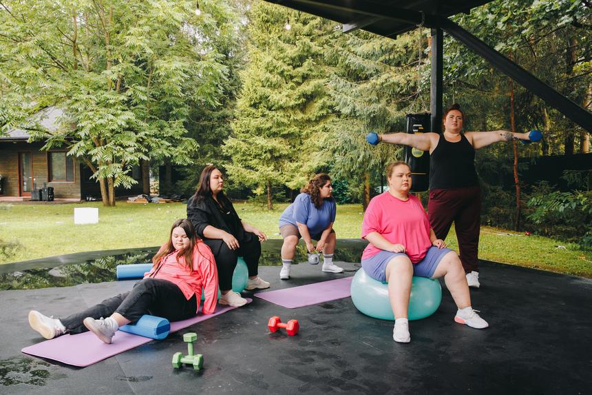 Почему шоу «Большие девочки» стало так популярно: ответили участницы и психолог