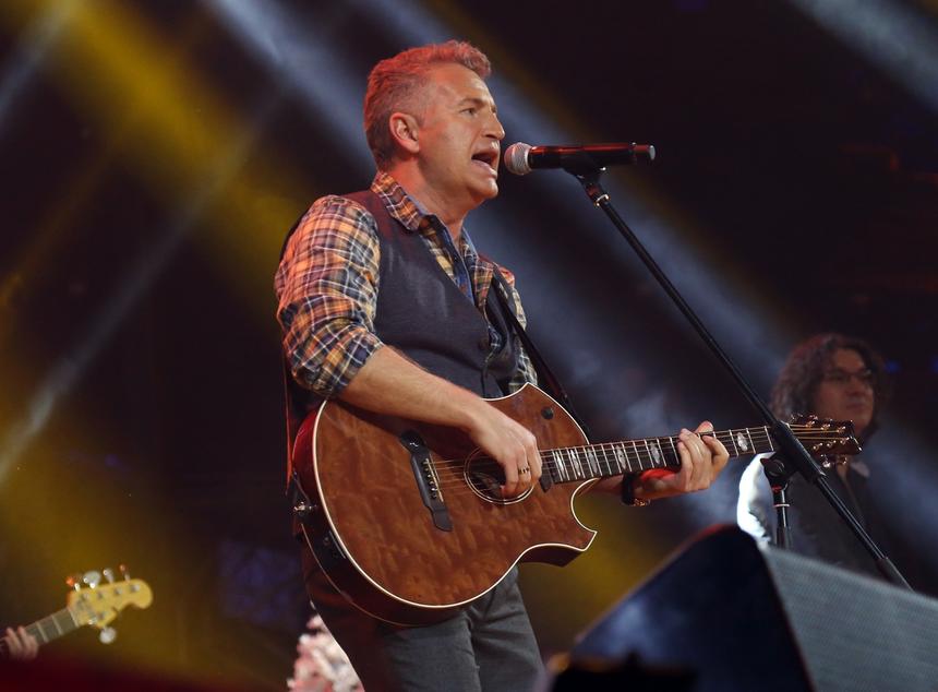 Певец Shaman раскрыл, почему Агутин не вышел с ним на одну сцену во время съемок «Песни года»