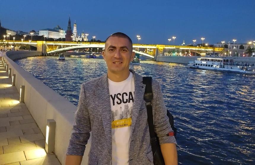 «Я вложил в инструменты 20 тысяч, а за полгода сколотил 500»: сколько зарабатывают «мужья на час» и на что согласны ради денег