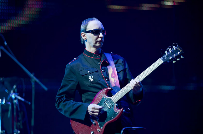 Будет благотворительным: концерт «Пикника» в Петербурге посвятят жертвам теракта