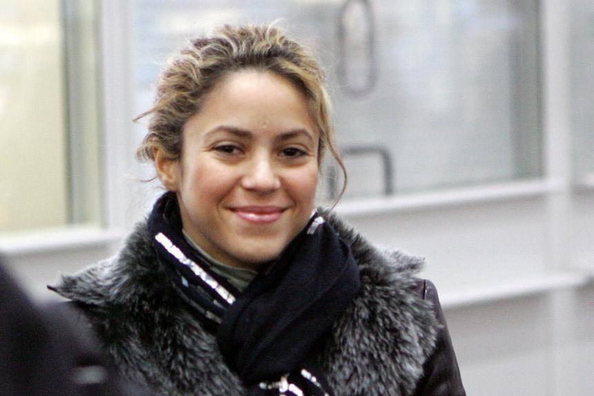 Певица Шакира заявила, что муж тянул вниз и мешал записывать альбом