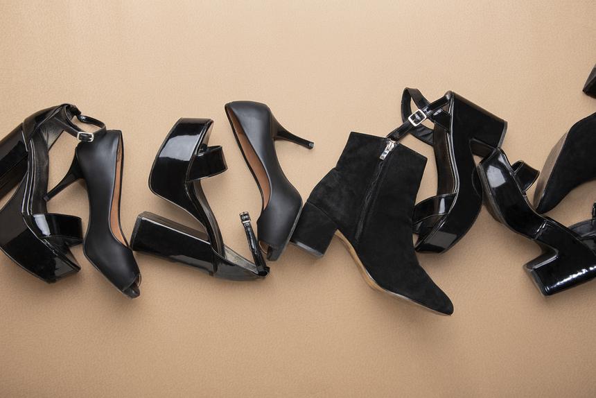 Скандал в магазине обуви: в Санкт-Петербурге посетительница ТЦ заявила, что у нее с собой бомба