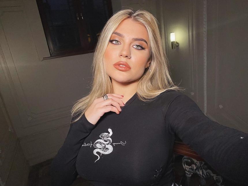 Внучка Михаила Боярского опровергла слухи о пластике груди